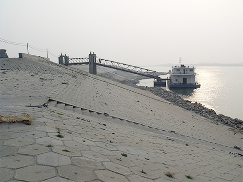 長江護岸工程